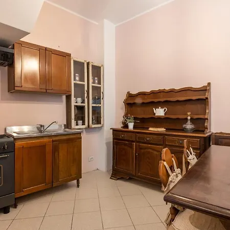 Charm Amidst Lakes & Mountains - Renovated In 2023 Lägenhet Ramponio