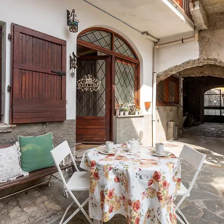 Charm Amidst Lakes & Mountains - Renovated In 2023 Apartment